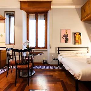  Appartamento Ariosto Elegant - Near M1 And Cadorna Station Italia